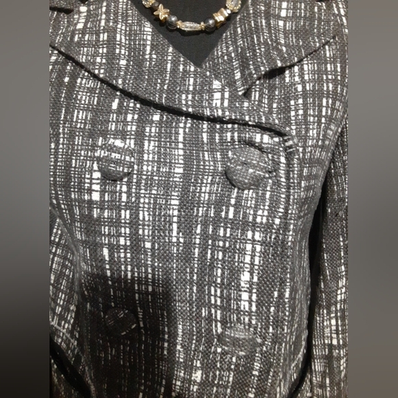 - J Crew Beaded Collar Blazer Women's Size 0 - Picture 5 of 12